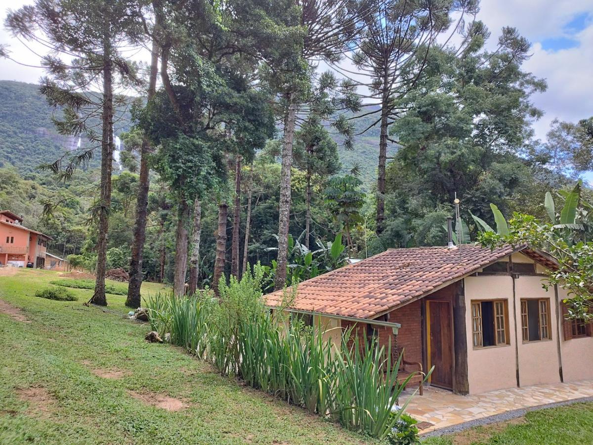 أيوريوكا Casa Cacau Boutique B&B - Sitio Salamandra Vale Do Matutu الغرفة الصورة